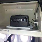 Box B737 aircraft power - 3